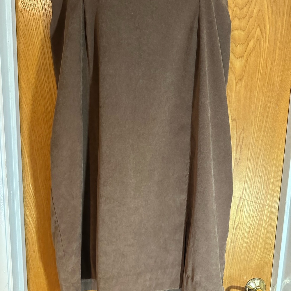 Plus Size Pencil Skirt With Front Slit